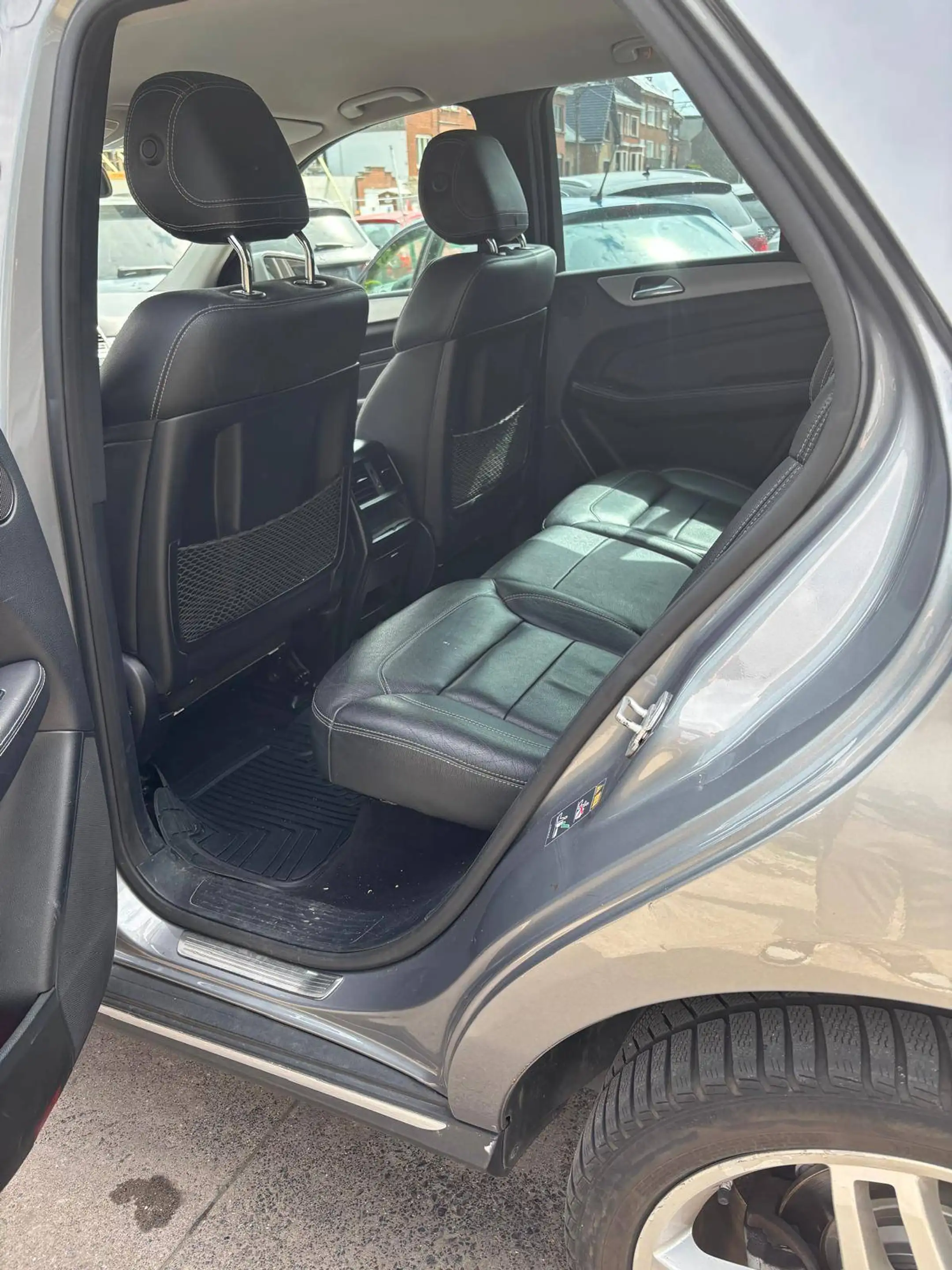 Mercedes-Benz ML 250 ML 250 BlueTEC — photo 11