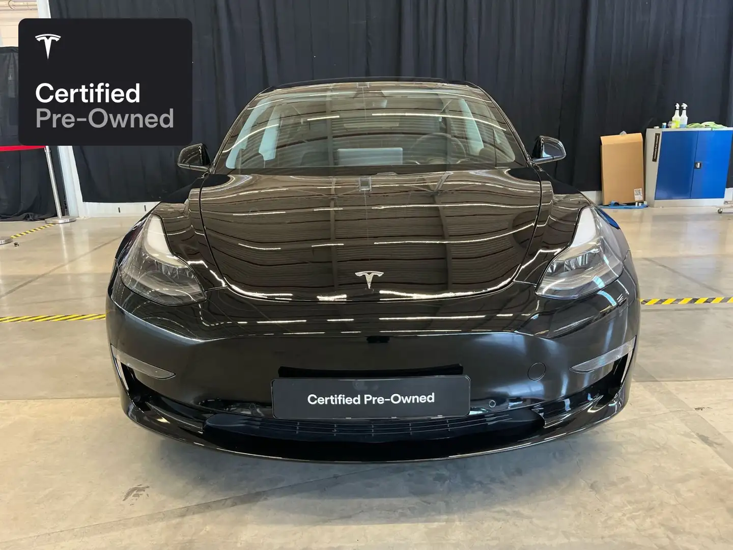 Tesla Model 3 Performance "Certified Pre-Owned" Schwarz - 2