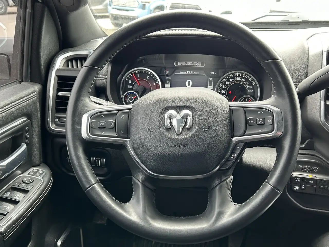 RAM 2500 снимка RAM 2500