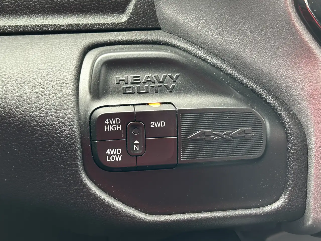 RAM 2500 снимка RAM 2500