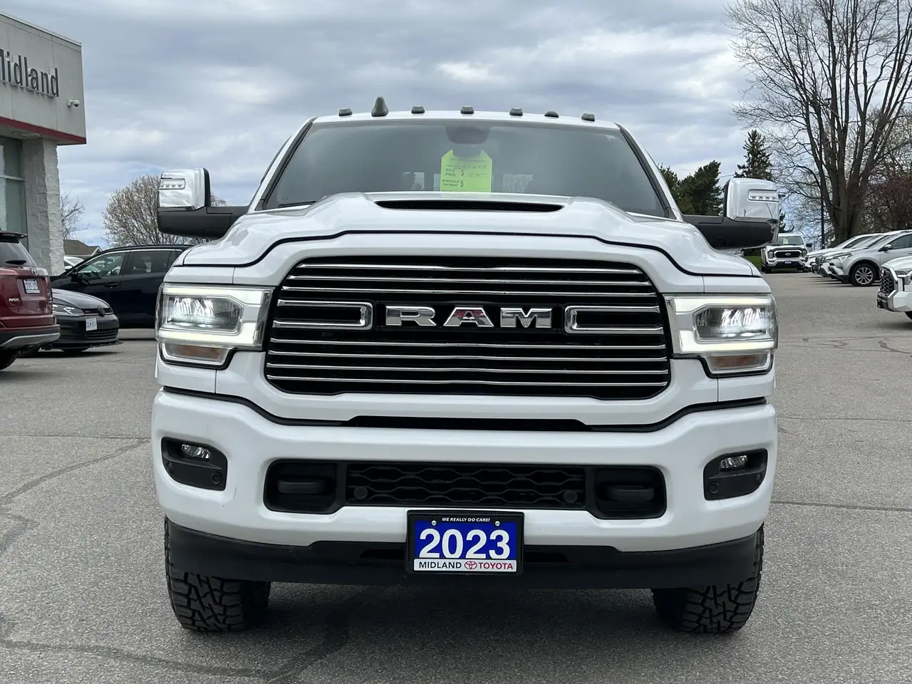 RAM 2500 снимка RAM 2500