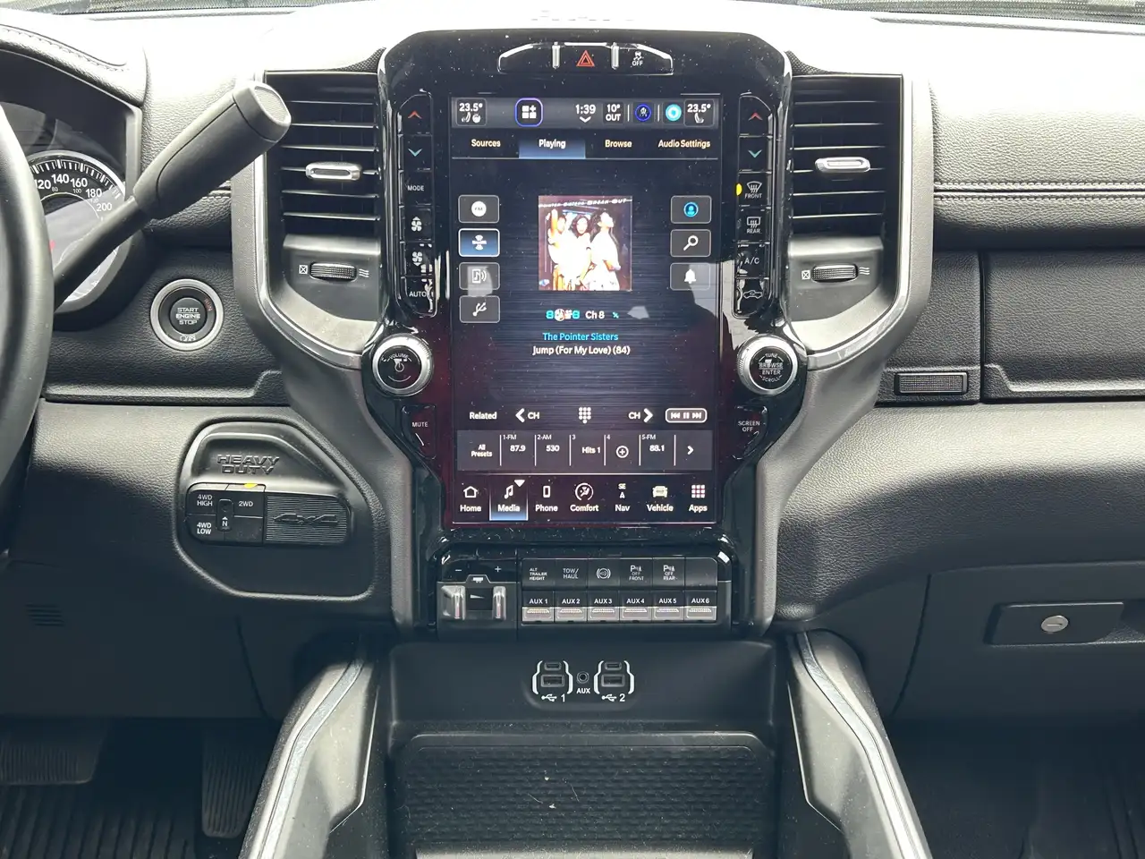 RAM 2500 снимка RAM 2500