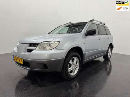 Mitsubishi Outlander 2.0 Invite plus Trekhaak/LPG G3