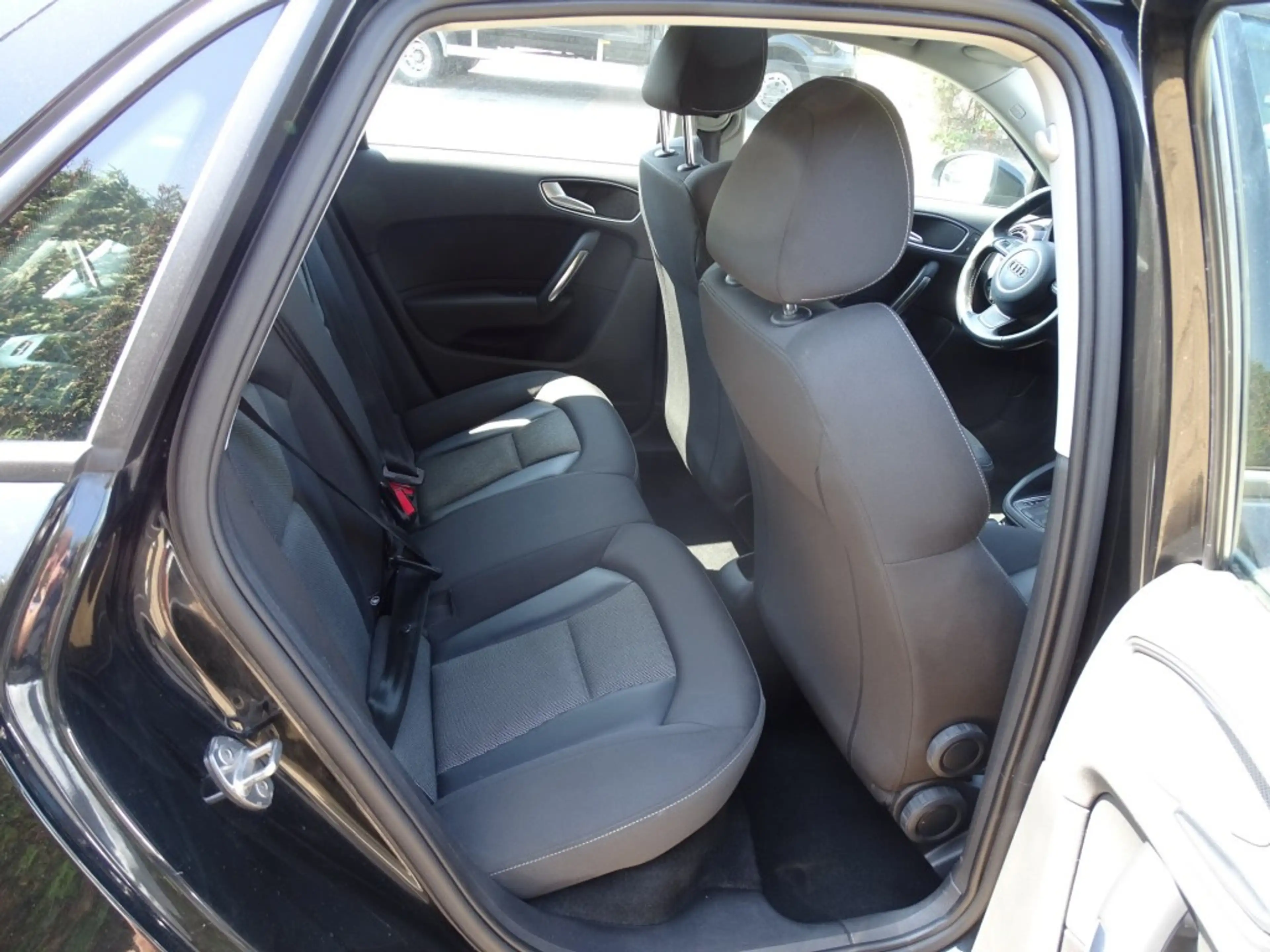 Audi A1 1.4 TFSI SPORT PRO L-Automaat-Navi-Cruise-PDC-Blth — photo 8