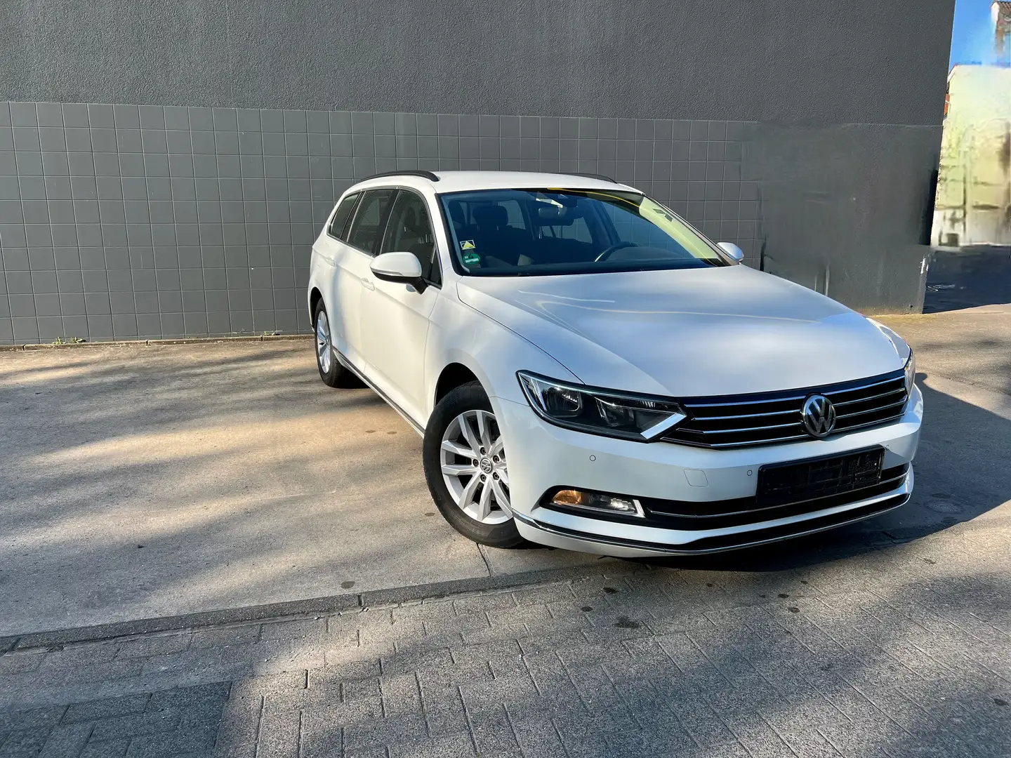 Volkswagen Passat Variant Comfortline BMT/Start-Stopp Automatik*MwSt Weiß - 2