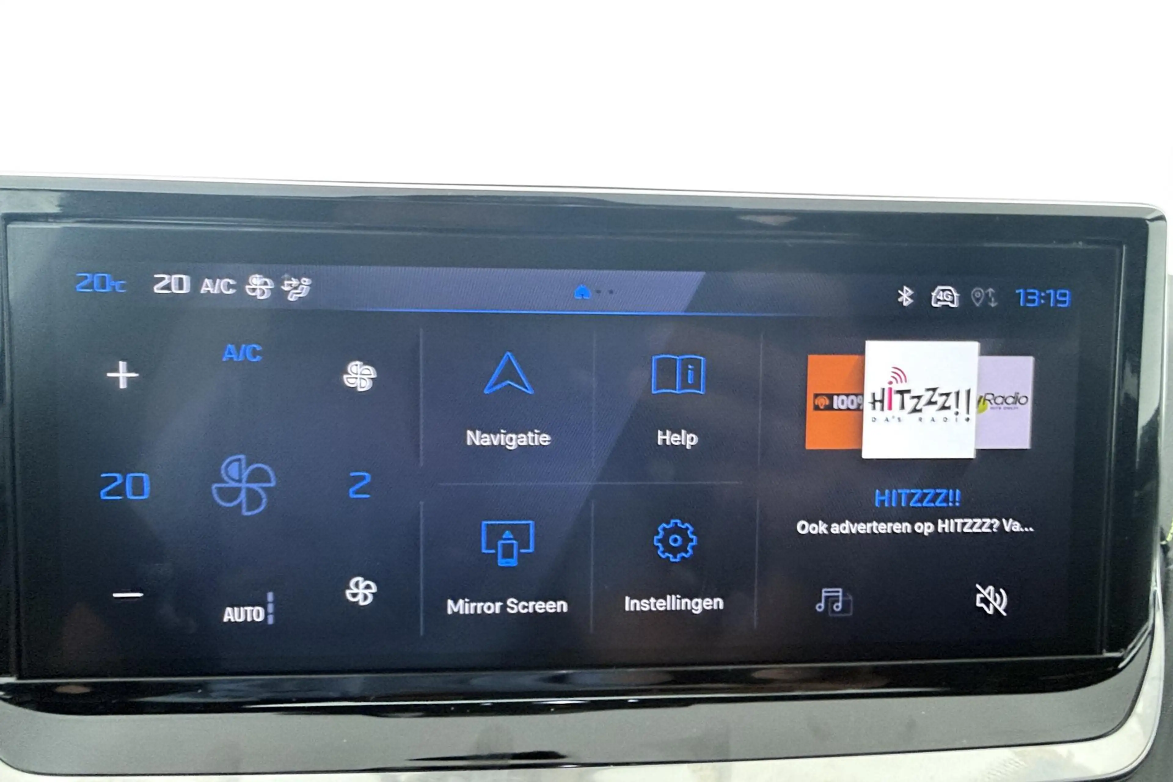 Peugeot e-208 EV GT Avantage 51 kWh | Climate Control | Camera | — photo 8