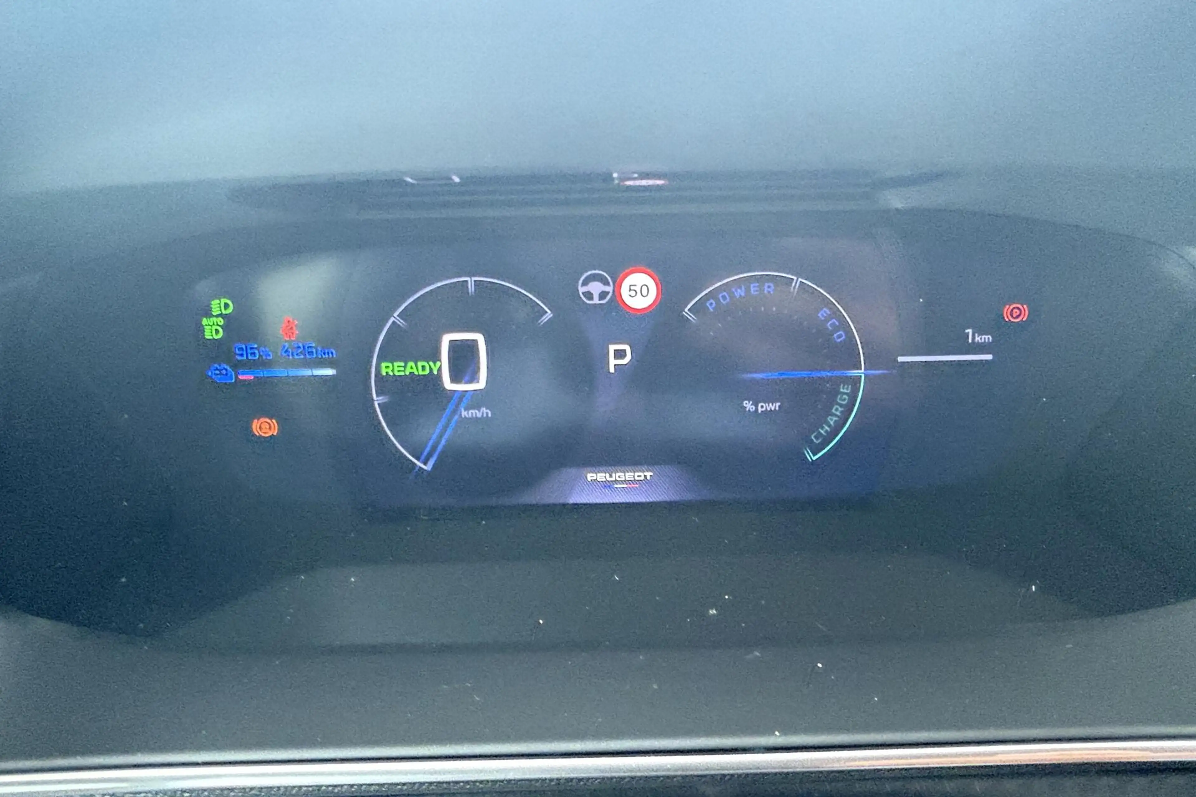 Peugeot e-208 EV GT Avantage 51 kWh | Climate Control | Camera | — photo 6