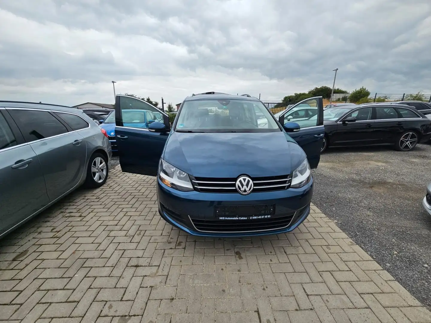 Volkswagen Sharan Ocean BMT/Start-Stopp, 7 Sitzer Azul - 2