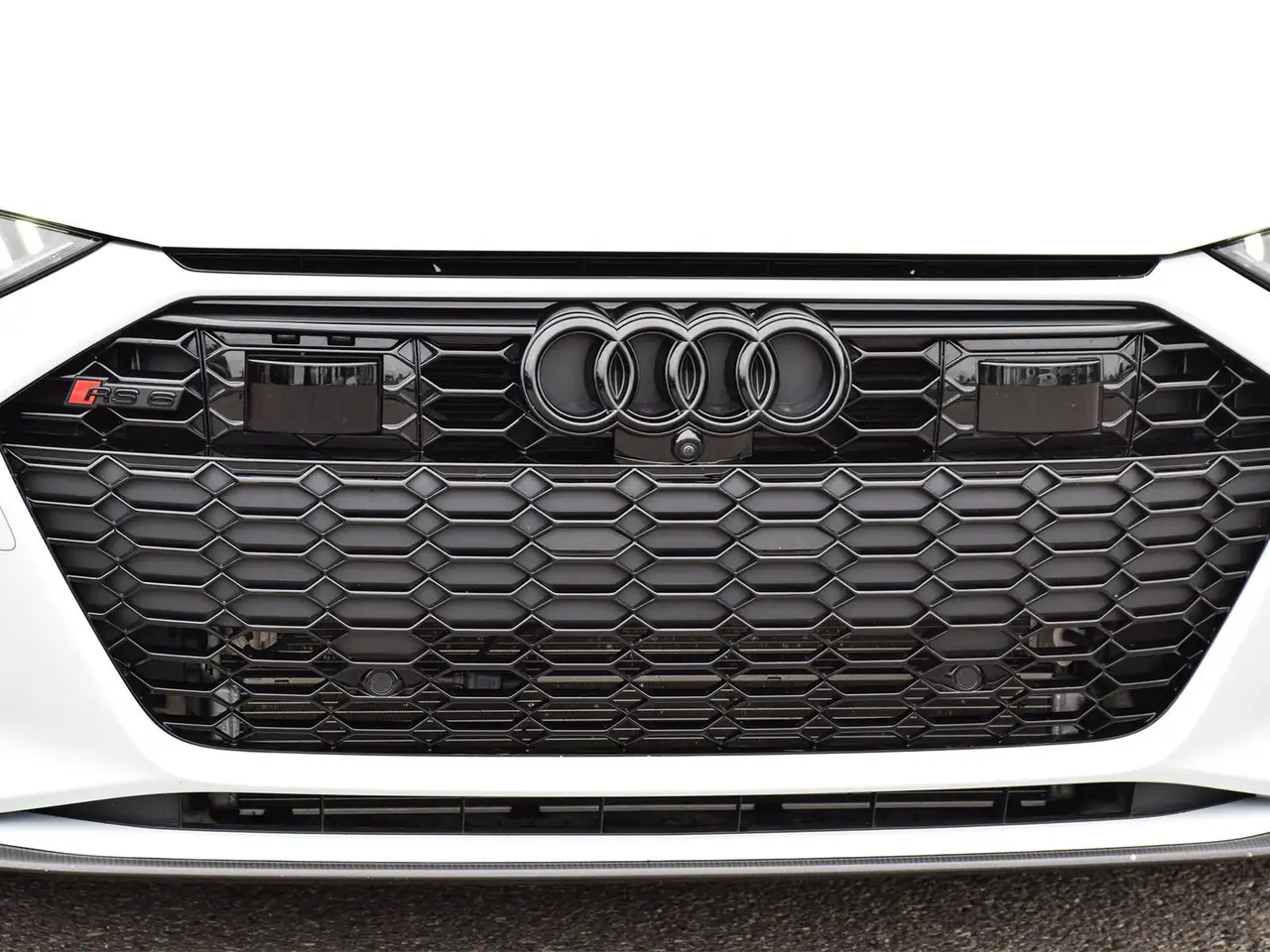 Audi RS6 снимка Audi RS6
