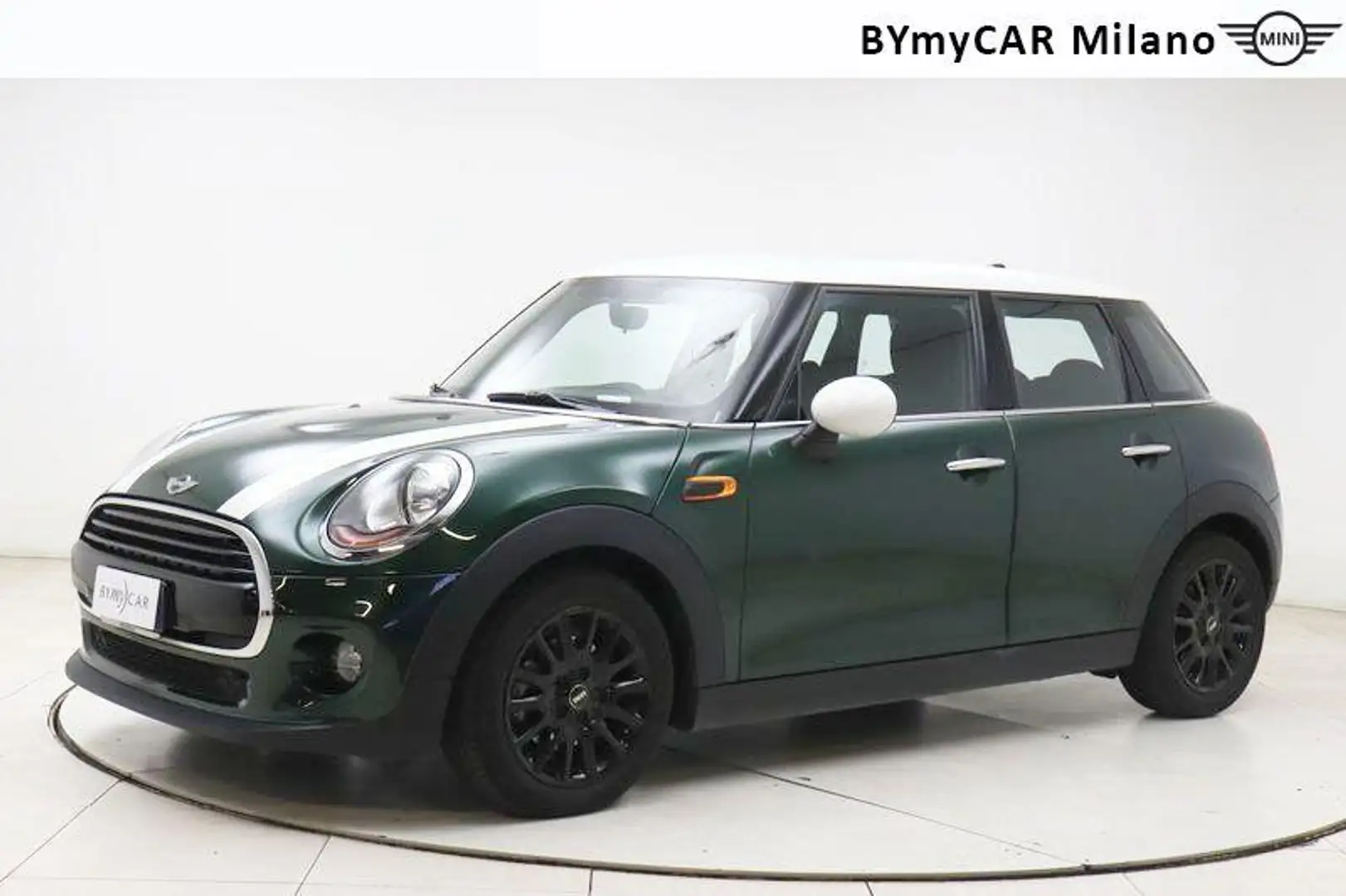 MINI Cooper D 1.5 D Cooper D Business XL Auto Grün - 1