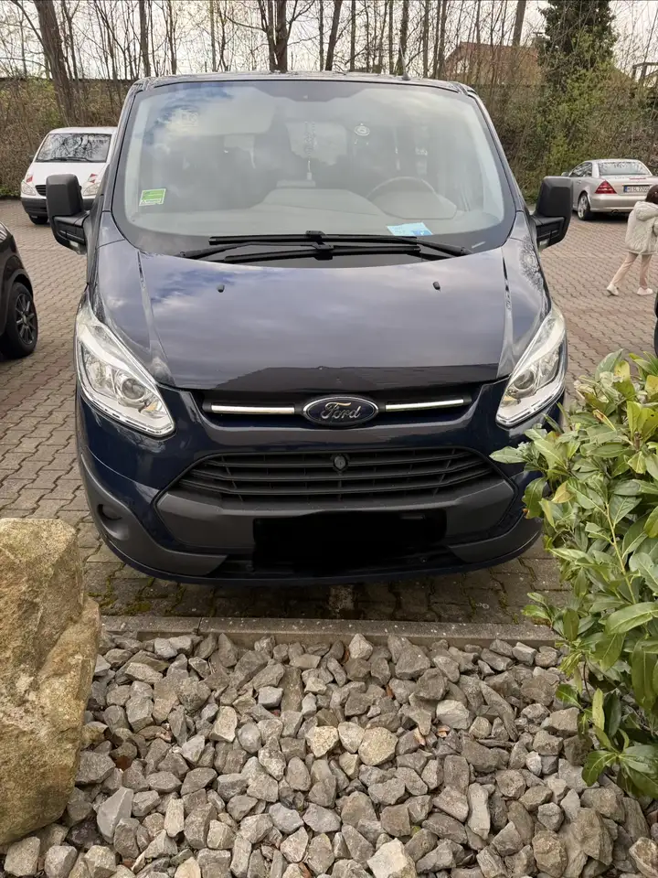 Ford Tourneo Custom