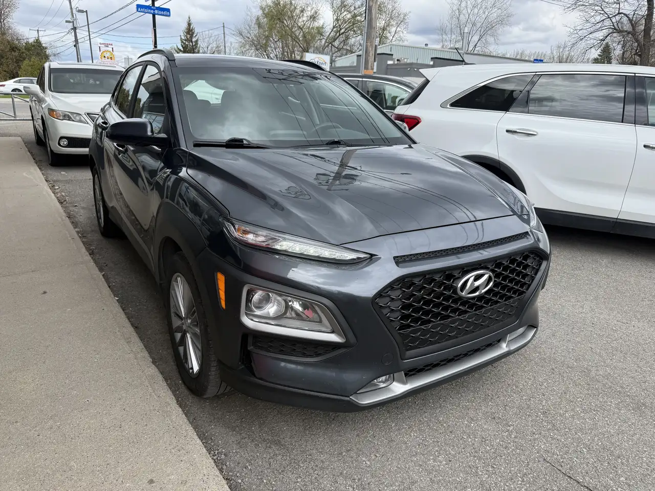 Hyundai KONA снимка Hyundai KONA