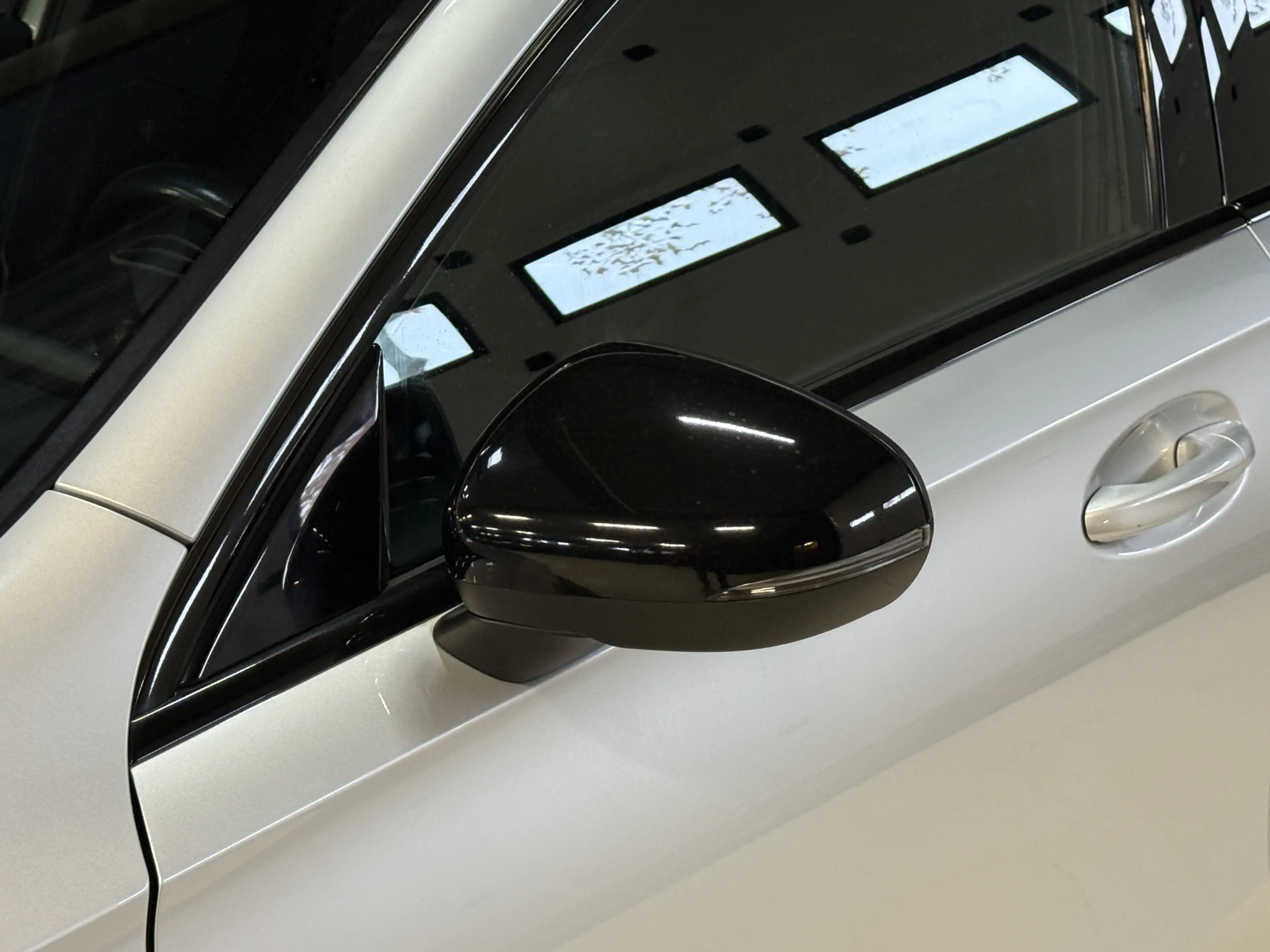 Mercedes-Benz A 220 4MATIC Premium | Panoramadak | Sfeerverlichting | — photo 15