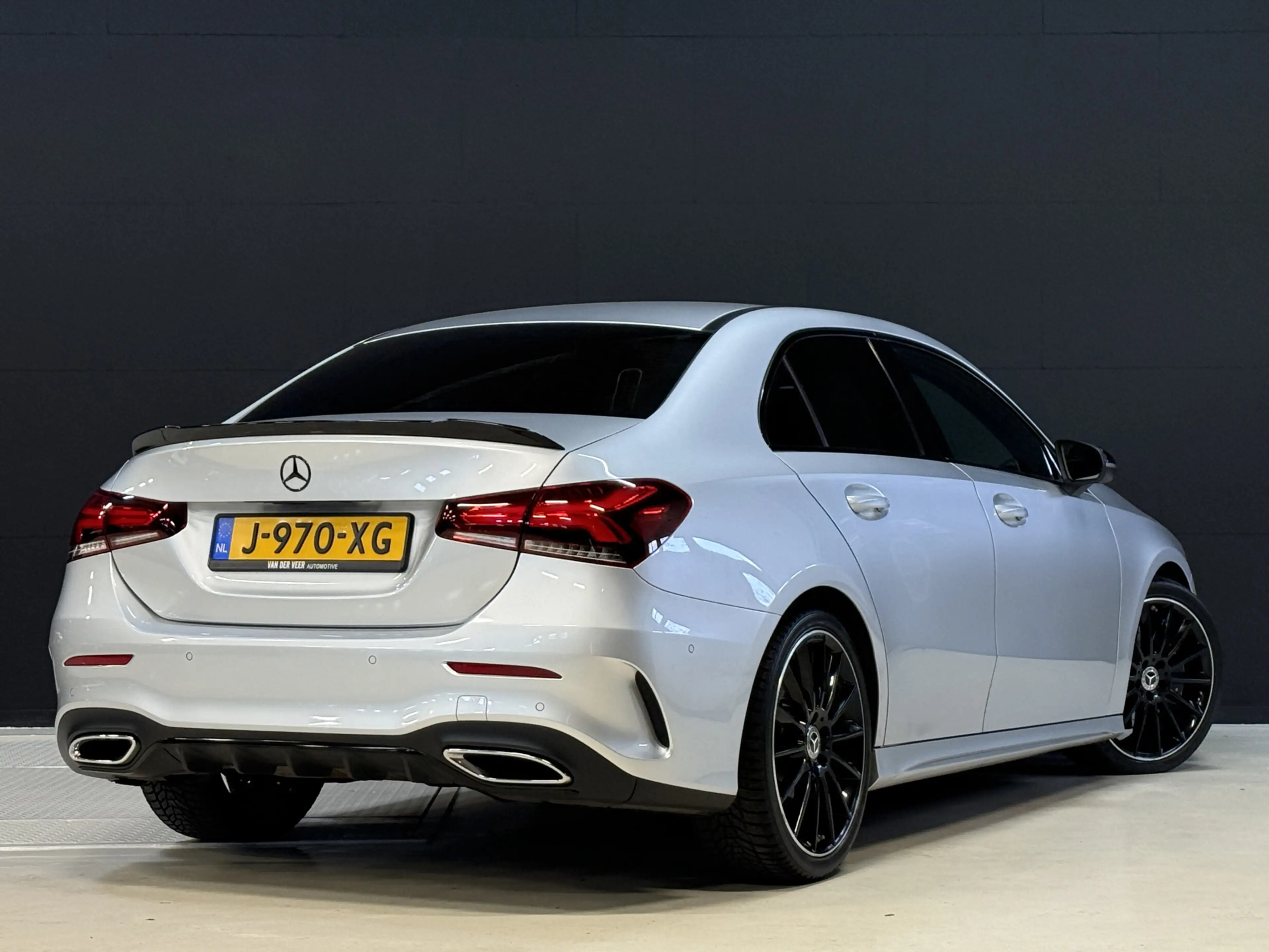 Mercedes-Benz A 220 4MATIC Premium | Panoramadak | Sfeerverlichting | — photo 8