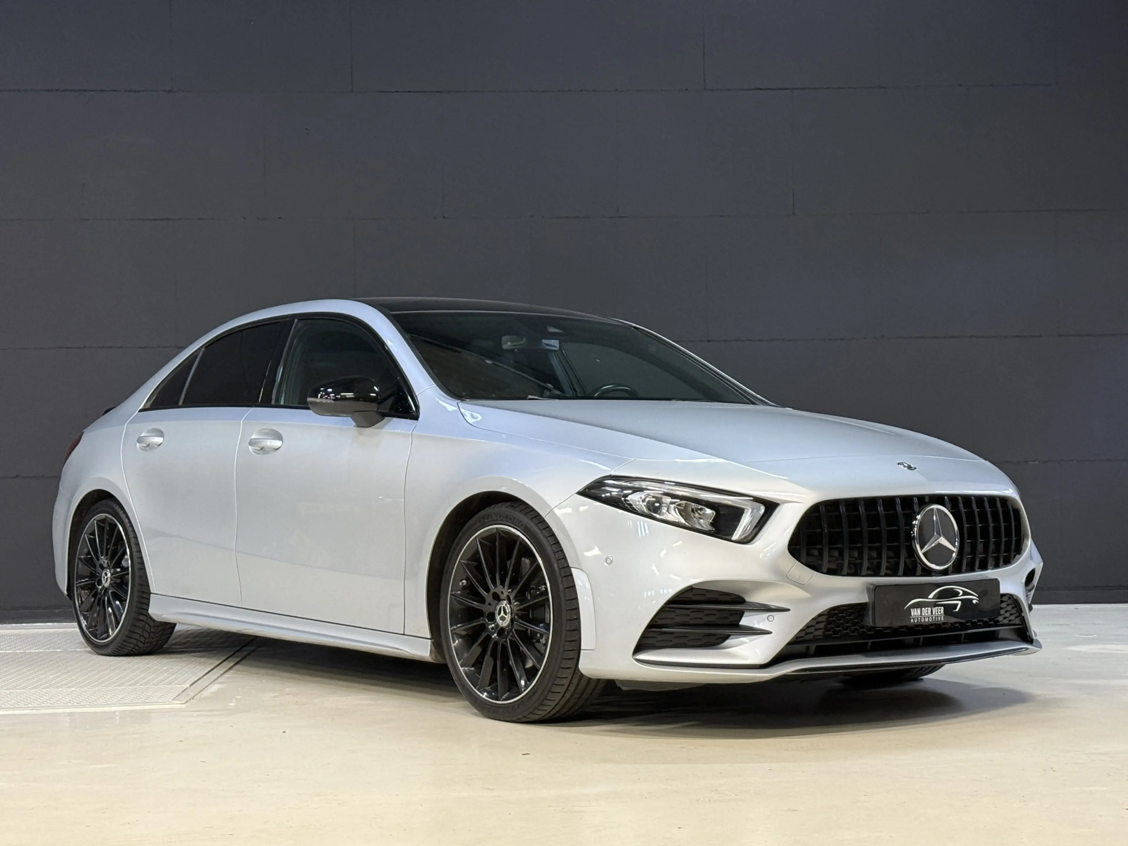 Mercedes-Benz A 220 4MATIC Premium | Panoramadak | Sfeerverlichting | — photo 5