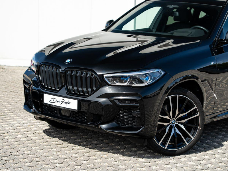 BMW X6 xDrive40i M-Sport 22" ACC HuD Laser Sitzlüft — photo 4