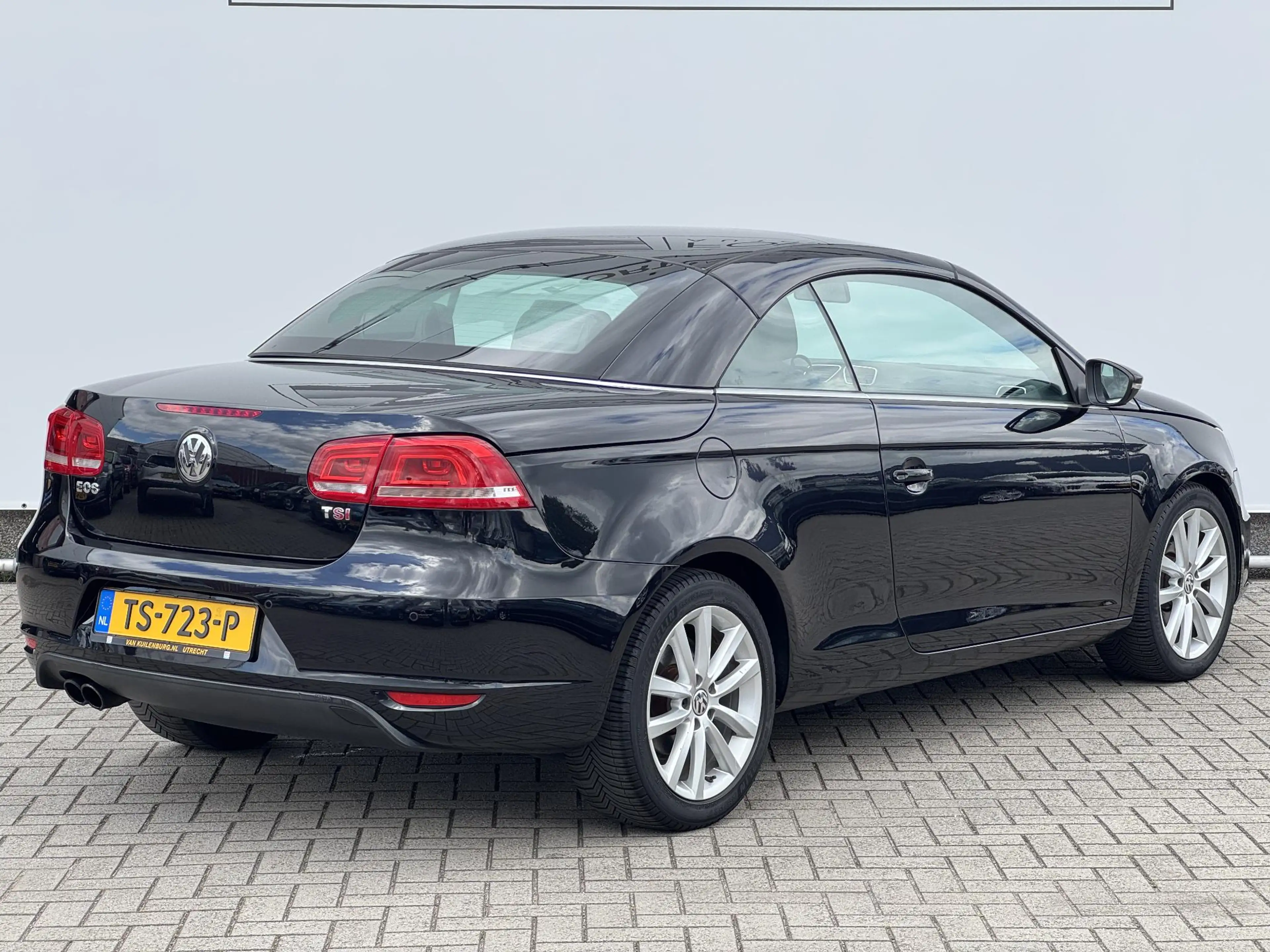 Volkswagen Eos 2.0 TSI Highline LEDER | NAVI | PDC — photo 3