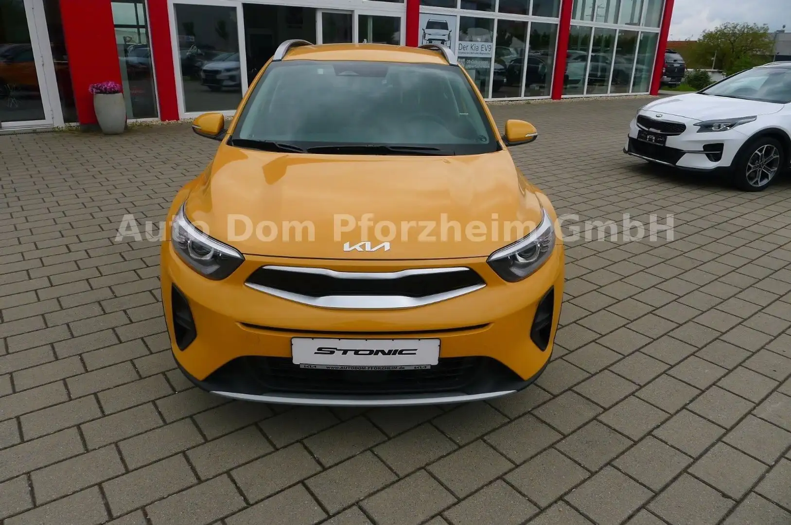 Kia Stonic 1,0 T 100  Vision/Navi/Kamera Gelb - 2