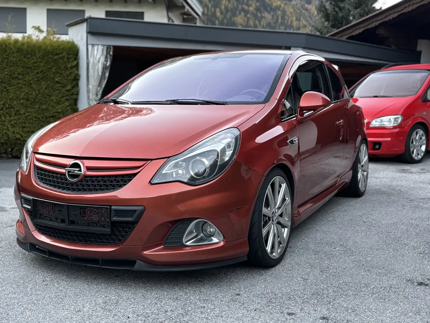 Opel Corsa 1,6 OPC Nürburgring Edition Rot - 2