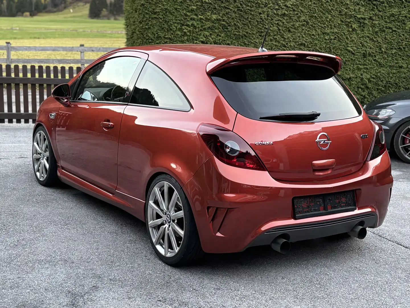 Opel Corsa 1,6 OPC Nürburgring Edition Rot - 1