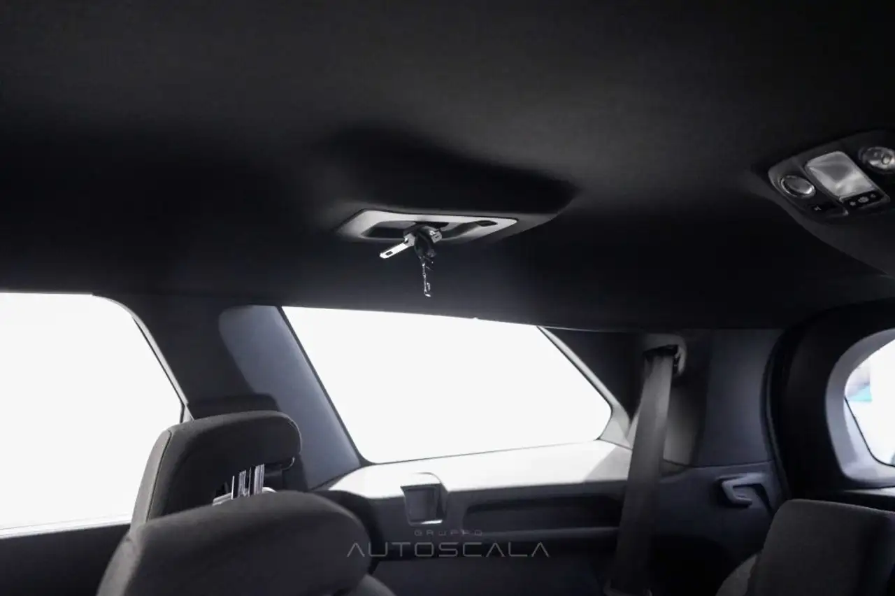 Peugeot 5008 1.2 PureTech Turbo 130cv S&S Active Pack 27