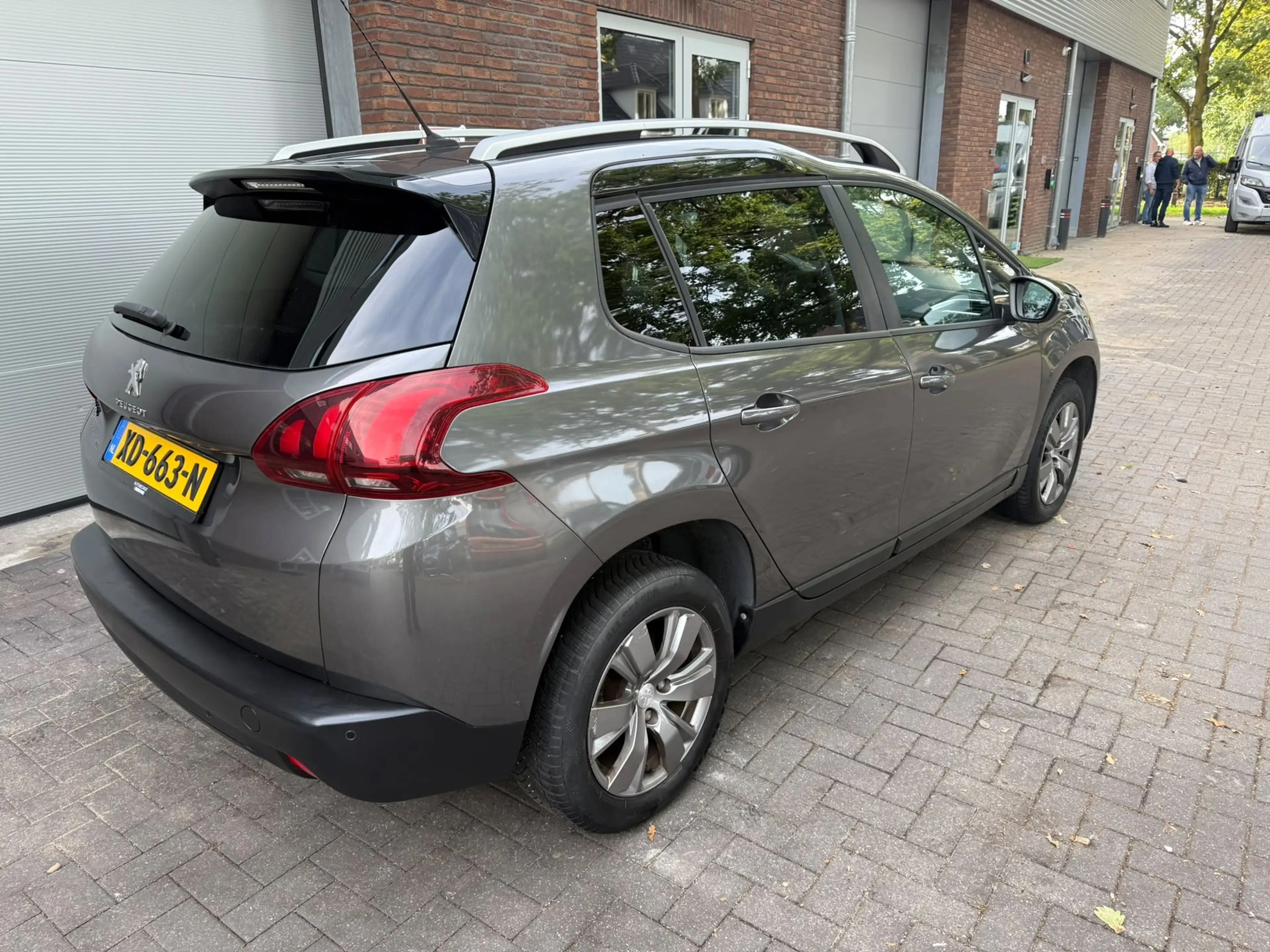 Peugeot 2008 1.2 PureTech Active|AIRCO|NAVI|NIEUWE APK — photo 3