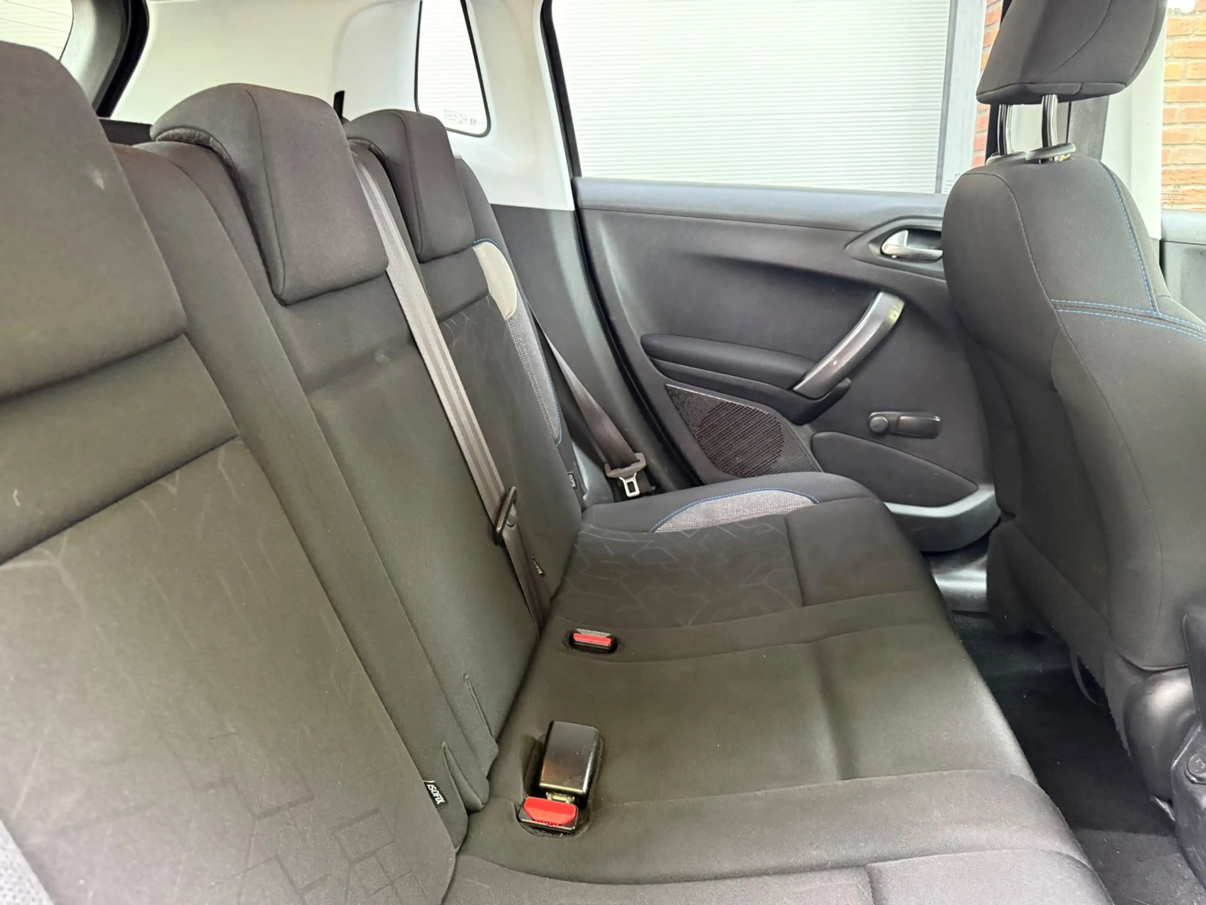 Peugeot 2008 1.2 PureTech Active|AIRCO|NAVI|NIEUWE APK — photo 9