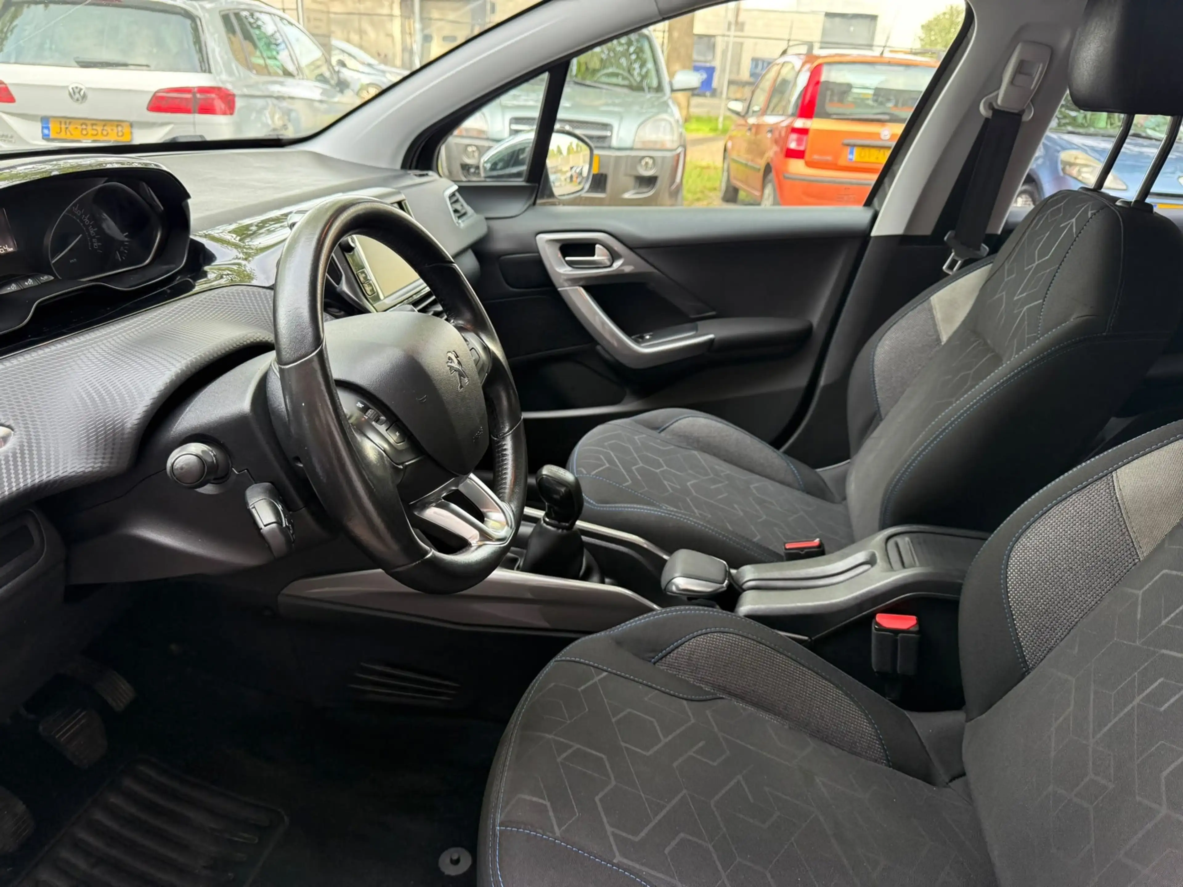 Peugeot 2008 1.2 PureTech Active|AIRCO|NAVI|NIEUWE APK — photo 12