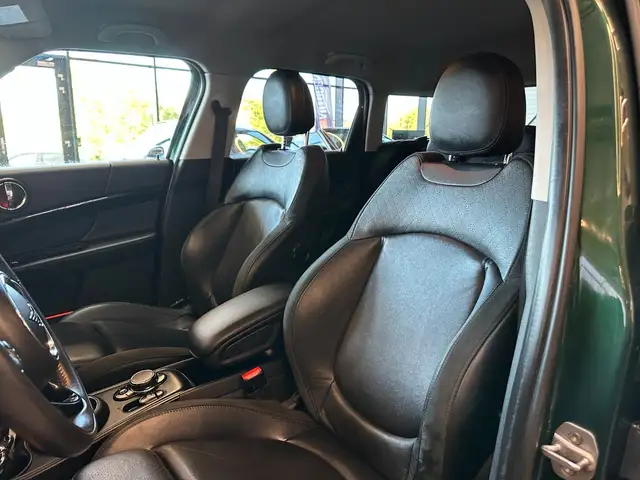 Mini Cooper view 8