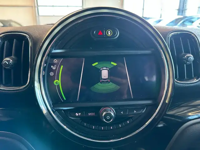 Mini Cooper view 15