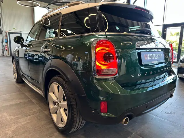 Mini Cooper view 5