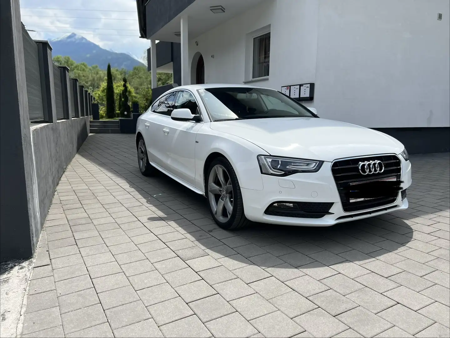 Audi A5 2.0 TDI (105kW) Weiß - 2
