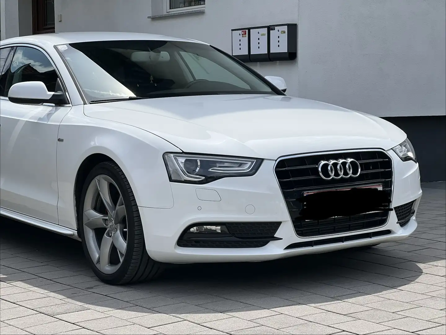 Audi A5 2.0 TDI (105kW) Weiß - 1
