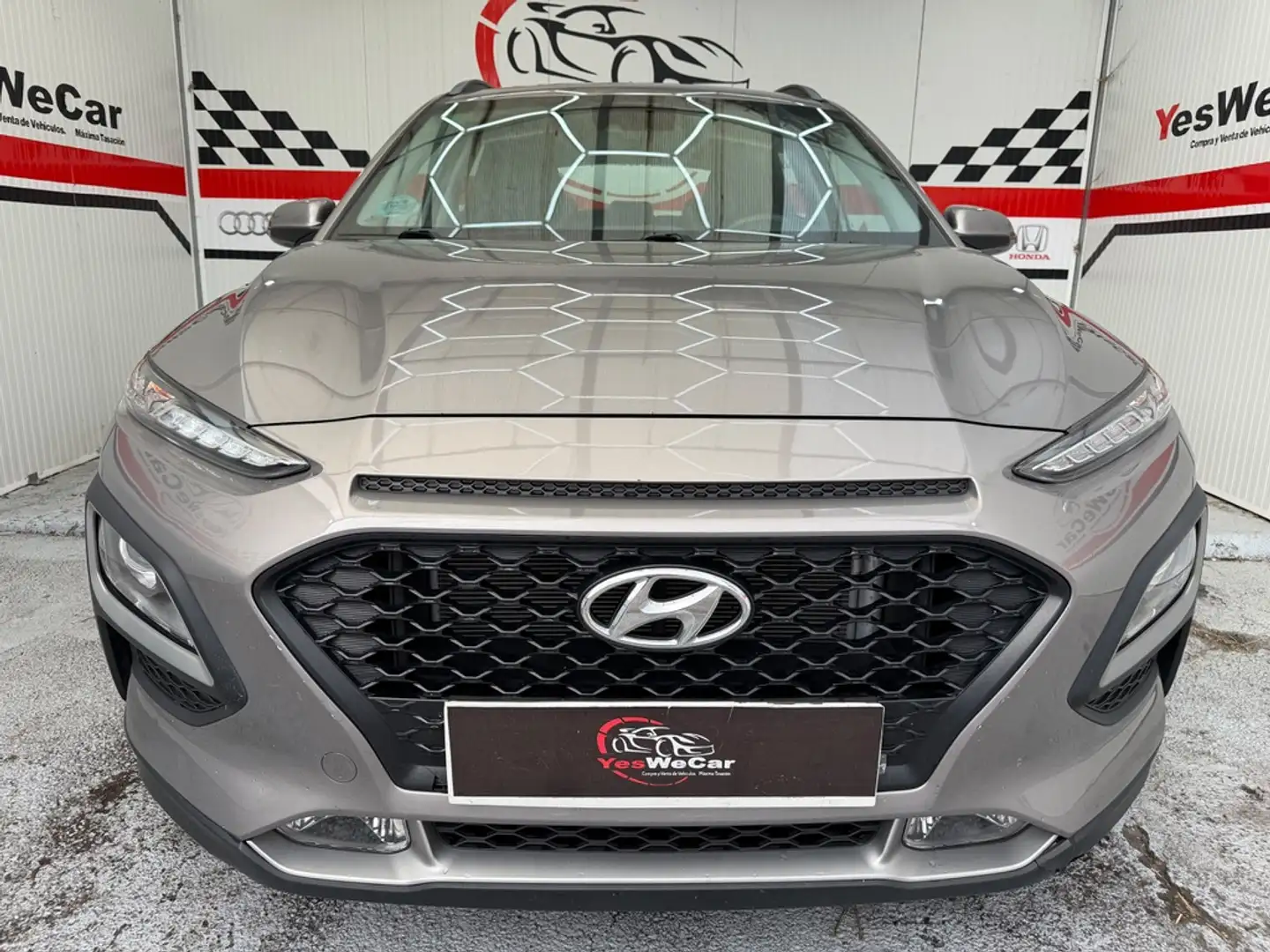 Hyundai KONA 1.0 TGDI Klass 4x2 Gris - 2