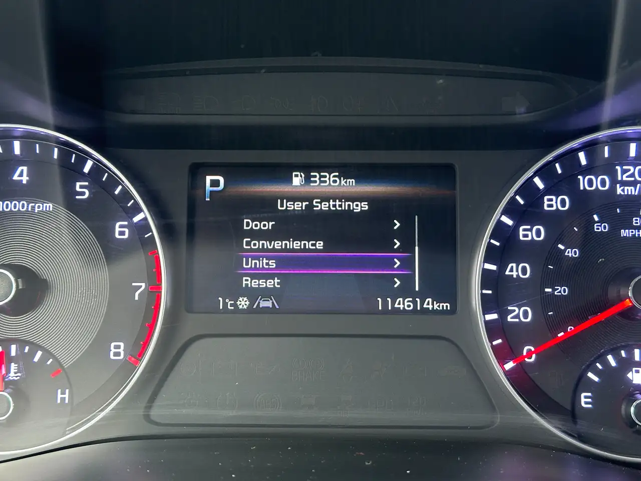 Kia Forte снимка Kia Forte