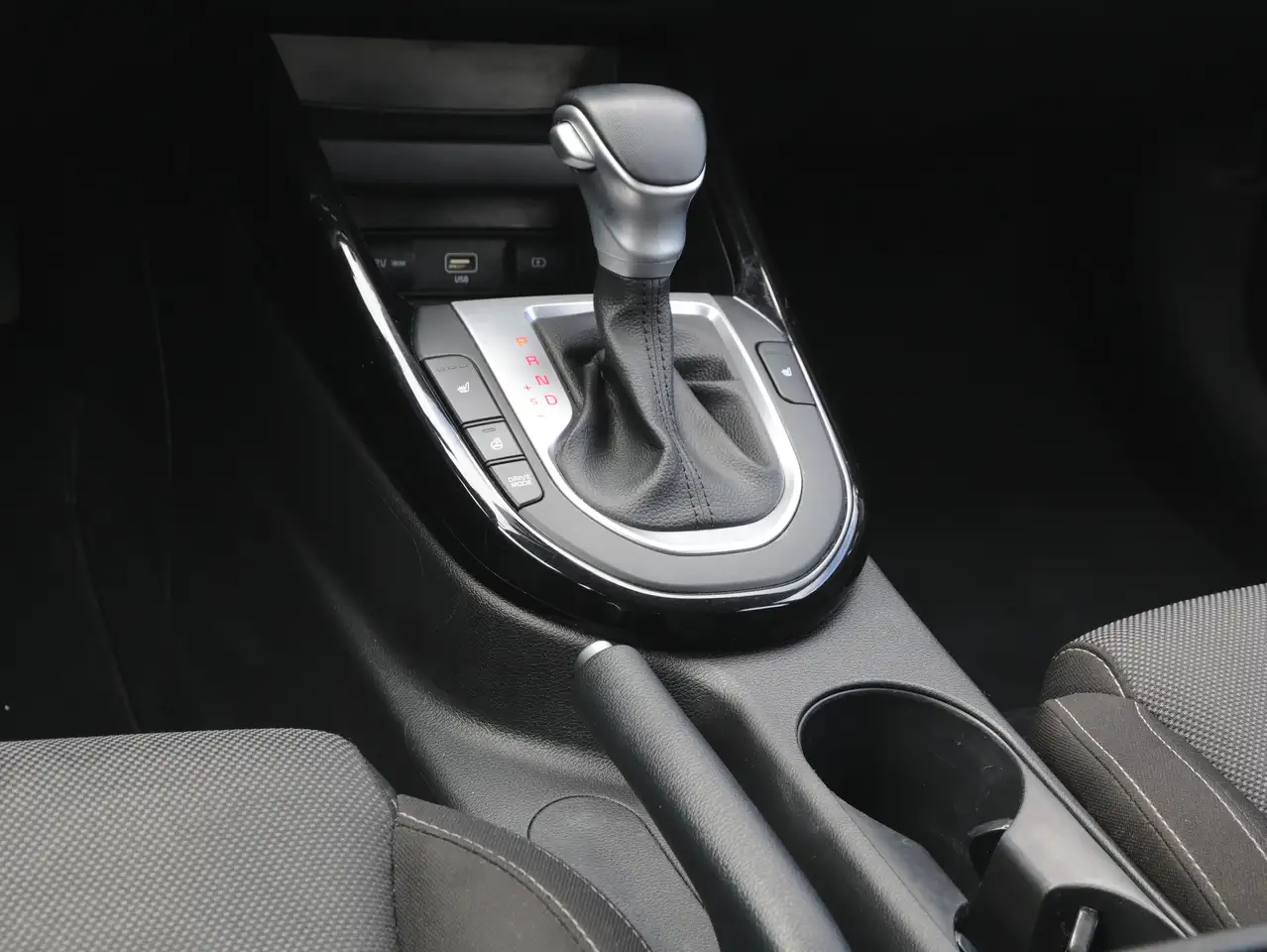 Kia Forte снимка Kia Forte