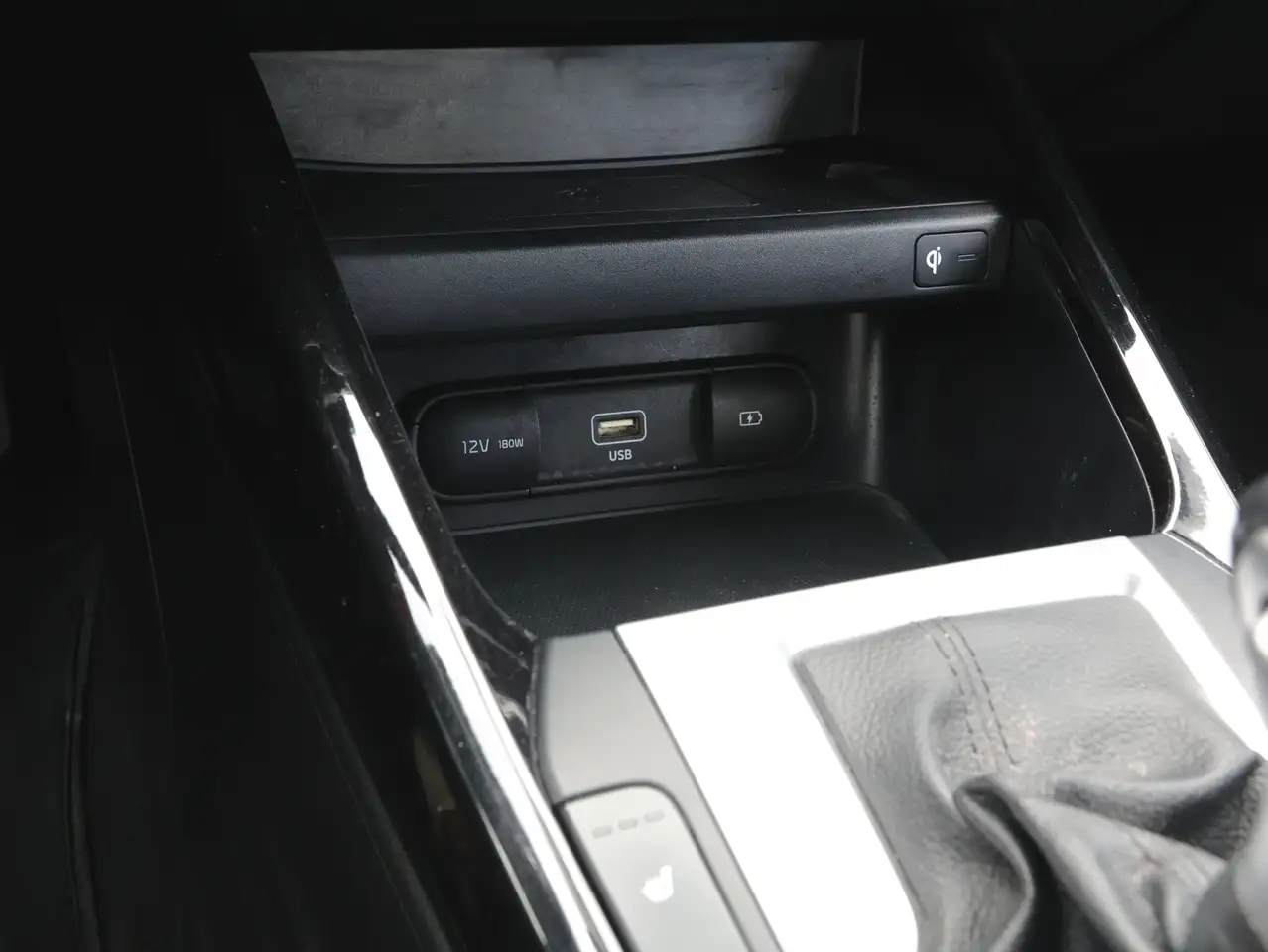 Kia Forte снимка Kia Forte