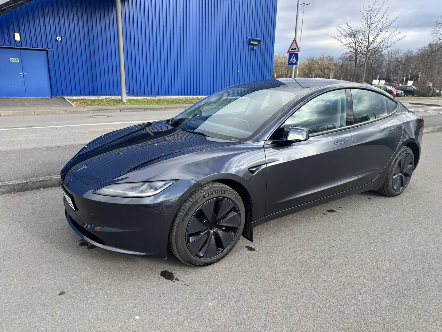 Tesla Model 3 Highland SR - 1