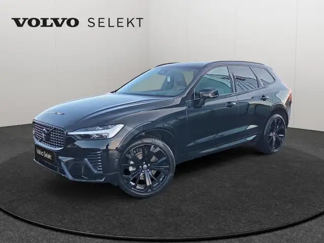 Volvo XC60 B5 Black Edition Plus / Essence