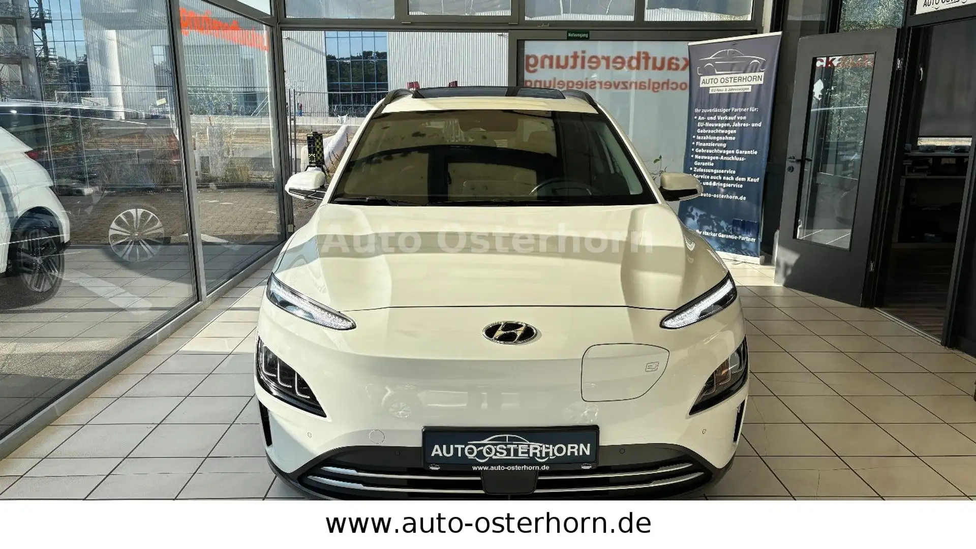 Hyundai KONA Kona Trend Elektro / Glas Schiebe Dach elektr. Weiß - 2