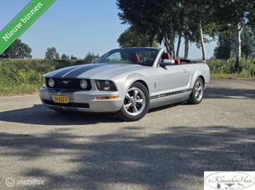 USA 4.0 V6