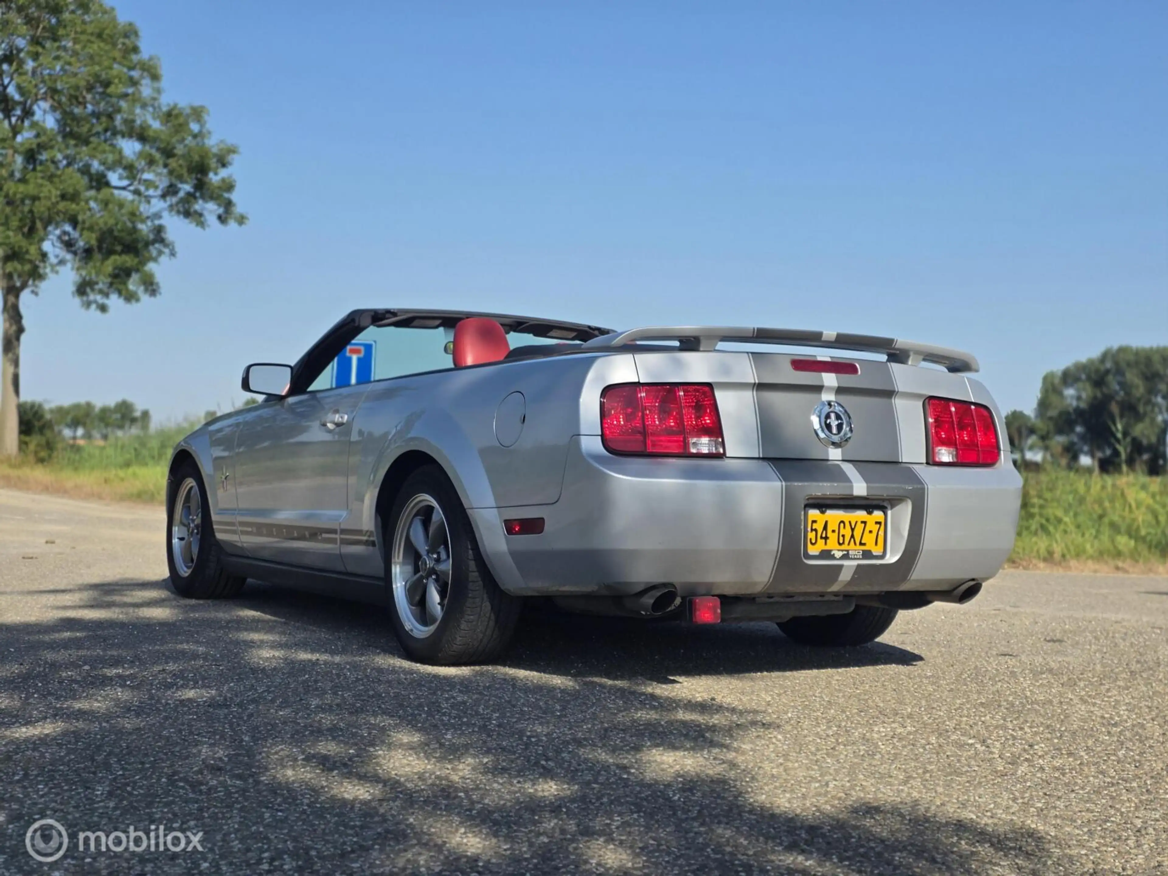 Ford Mustang USA 4.0 V6 — photo 4