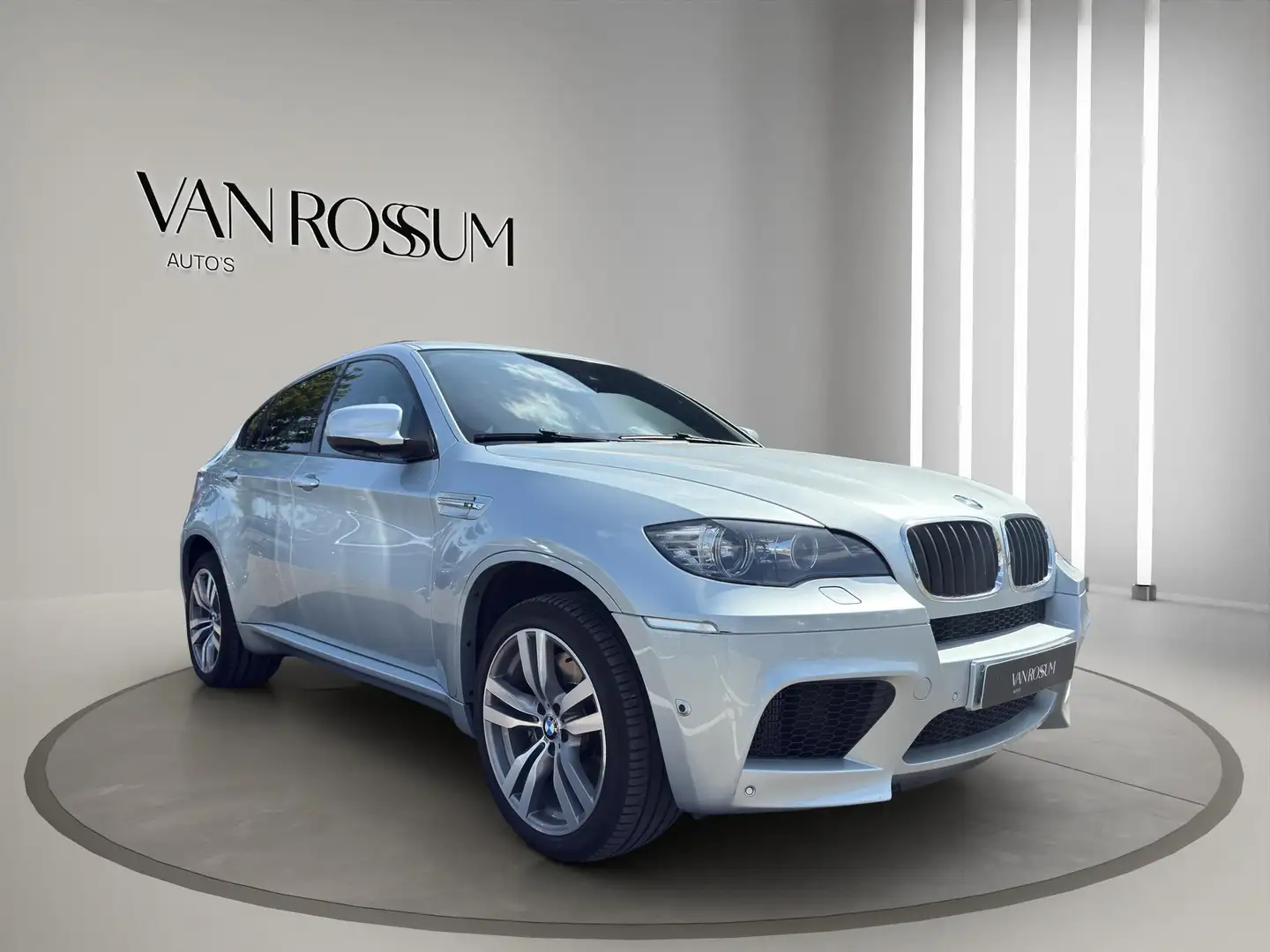 BMW X6 4.4i M 1e eigenaar en dealeronderhouden | Schuif / - 1