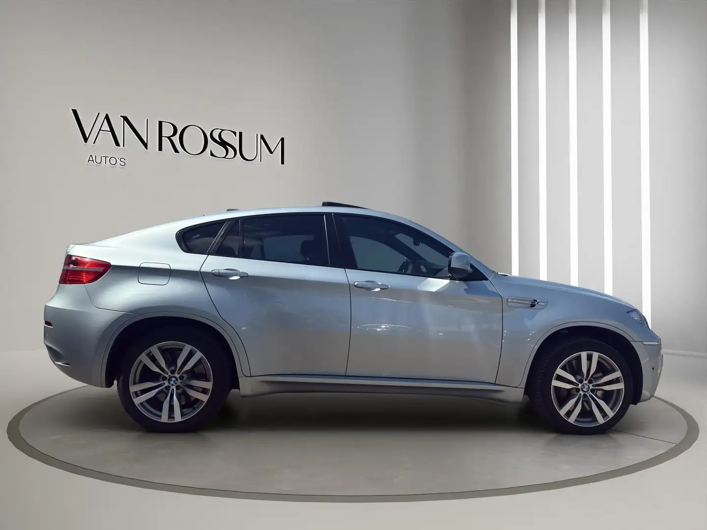 BMW X6 4.4i M 1e eigenaar en dealeronderhouden | Schuif / - 2