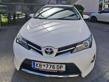 Auris 1,33 dVVT-i Feel! Feel!