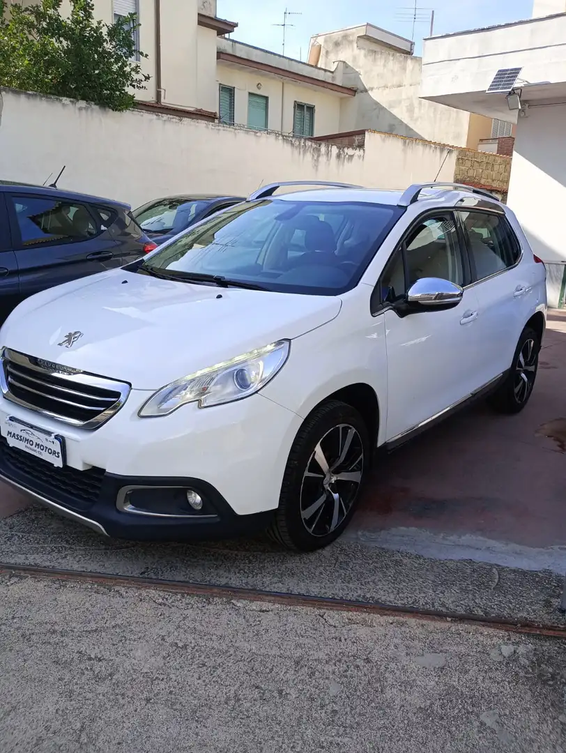Peugeot 2008 1.6 HDI 92 CV ALLURE - 2
