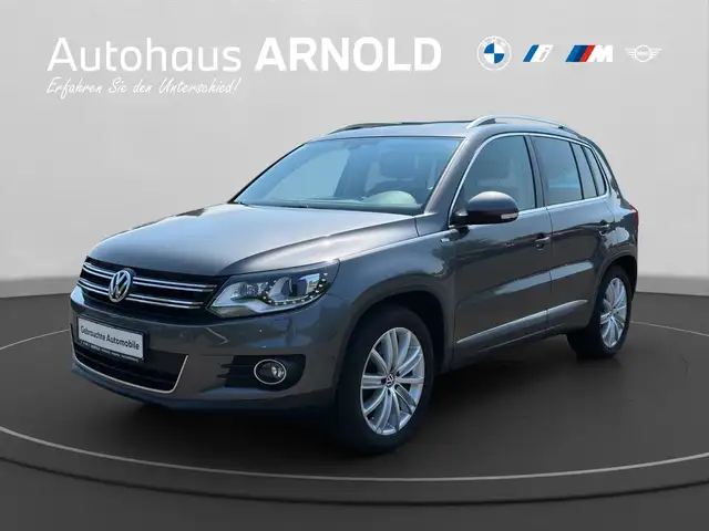 Volkswagen Tiguan 1.4 TSI Pano RFK Navi Xenon AHK Schalter
