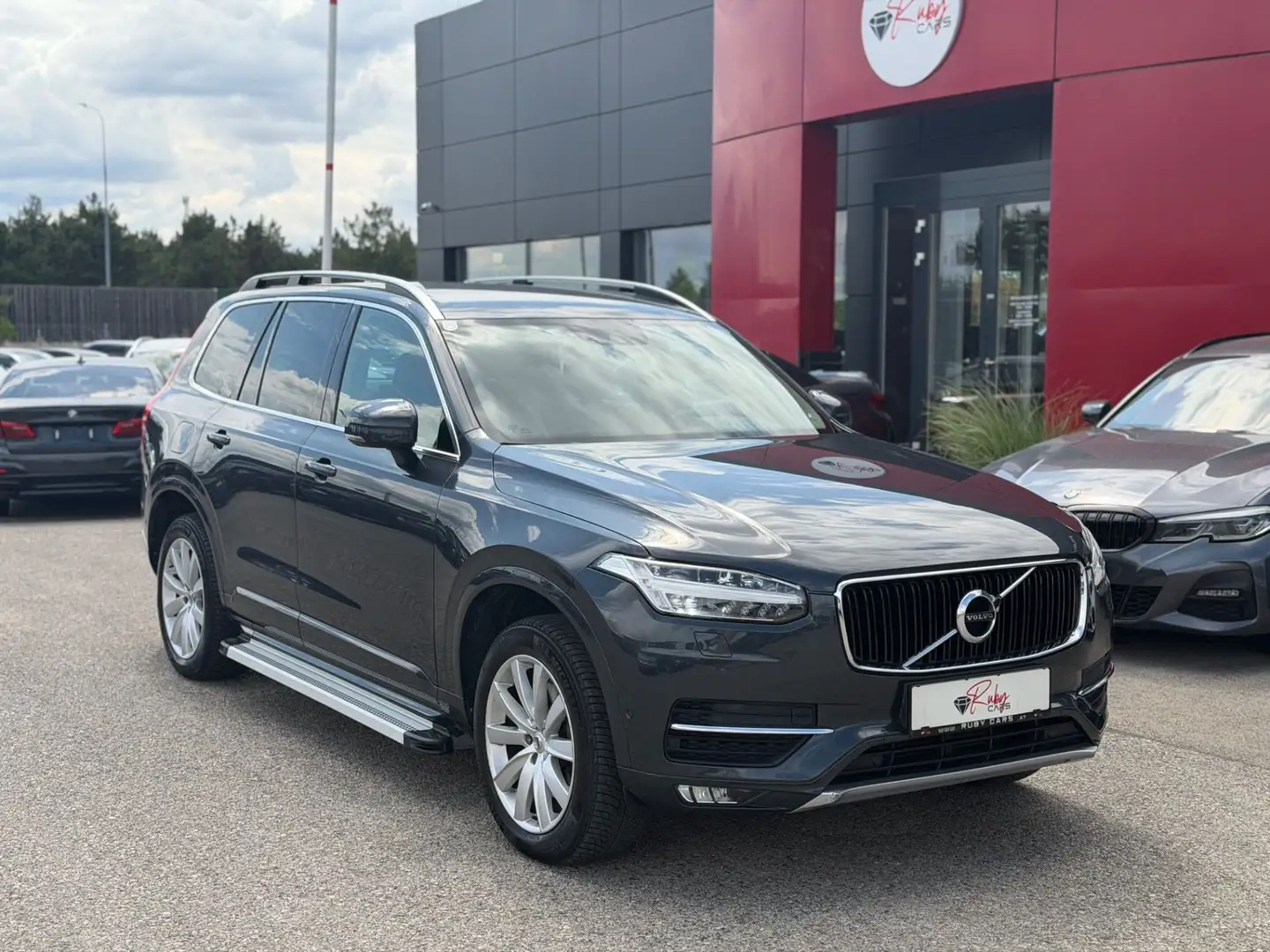 Volvo XC90 XC 90 D4 DPF 2WD Momentum Silber - 1