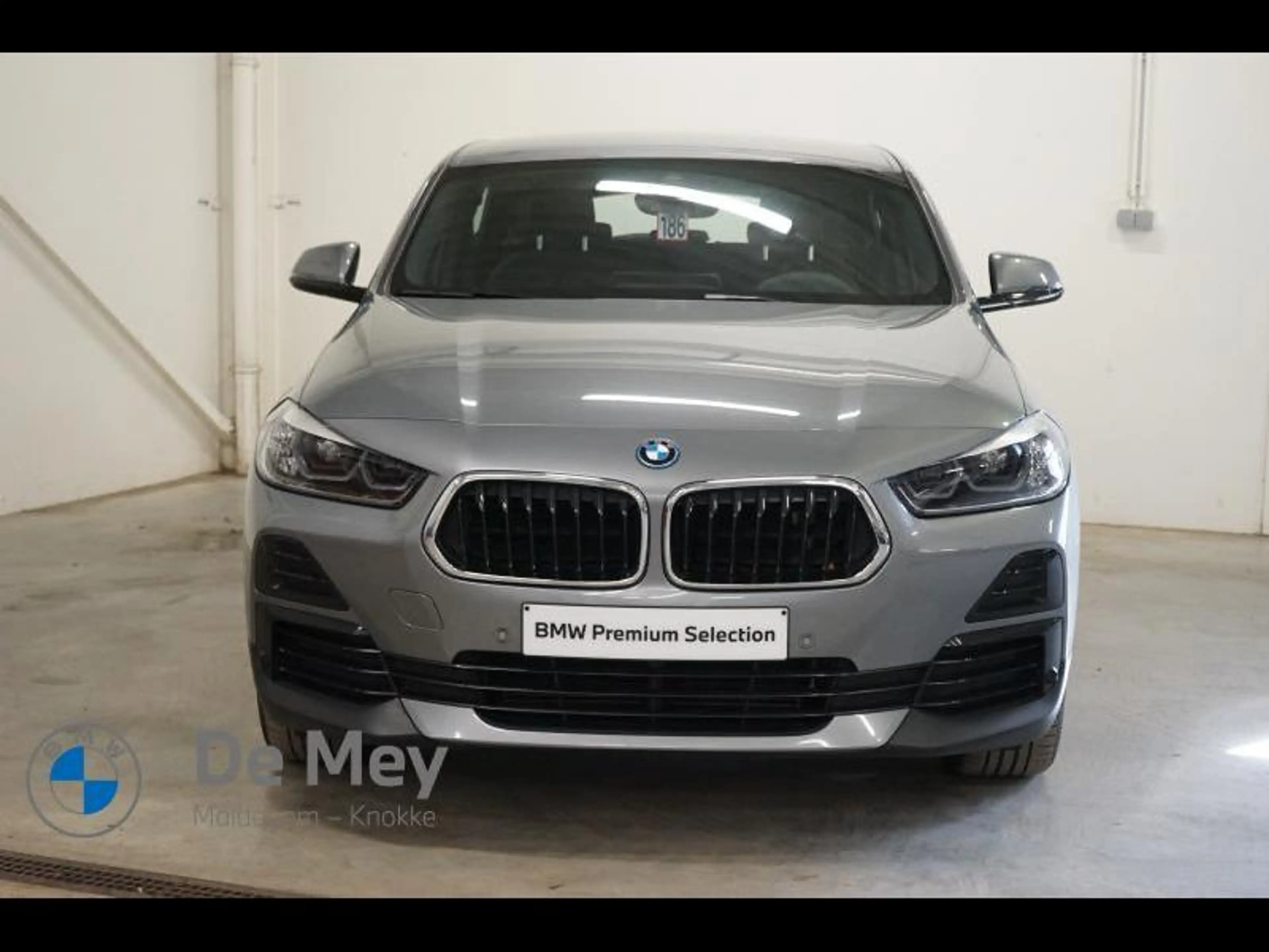 BMW X2 xDrive25e — photo 2