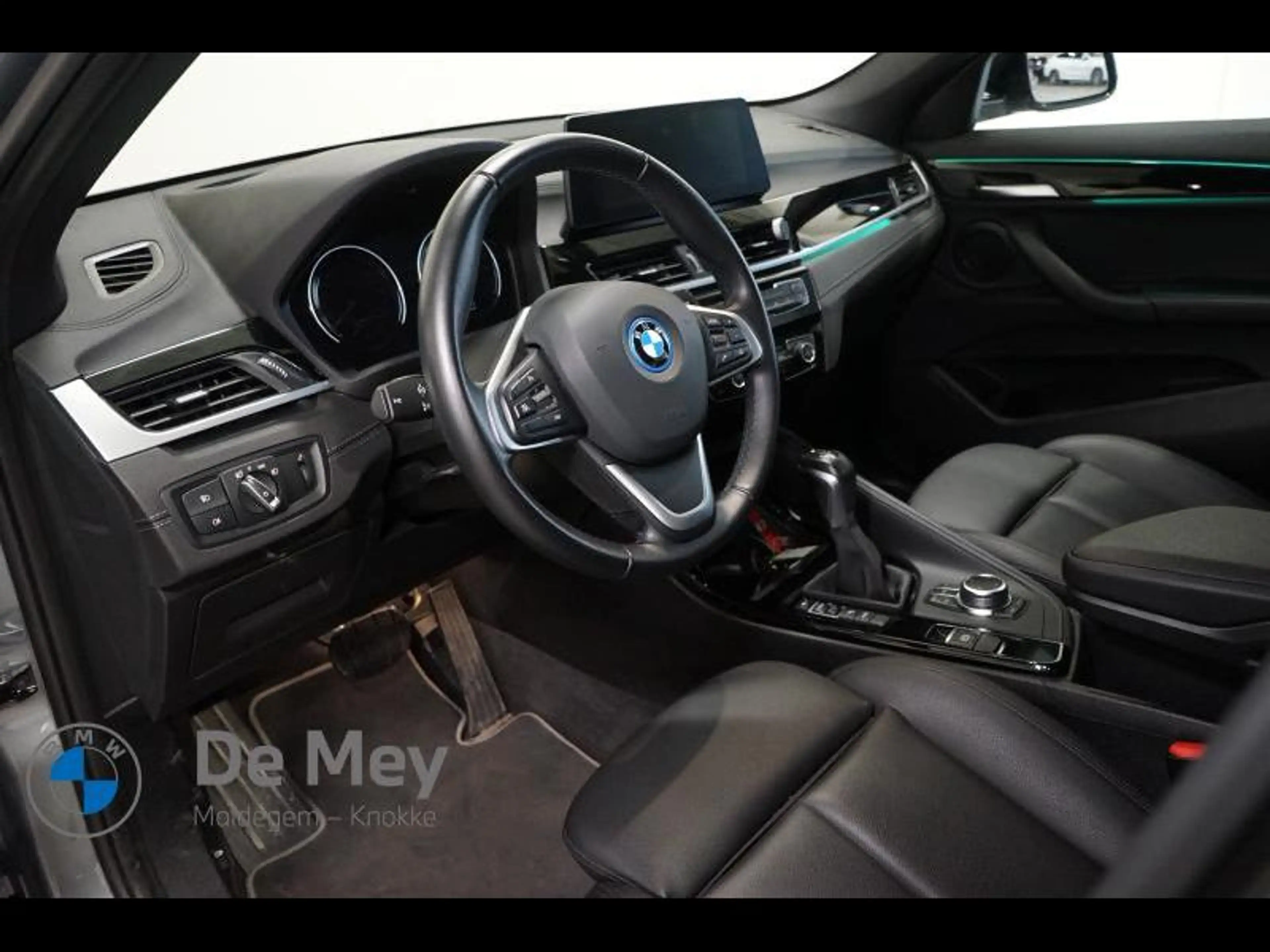 BMW X2 xDrive25e — photo 6